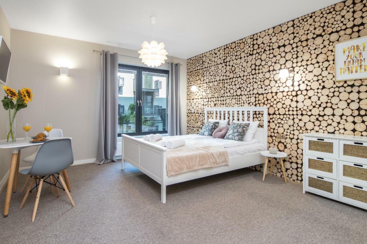Apartments Sw. Wawrzynca 19 A4You Krasków Eksteriør bilde